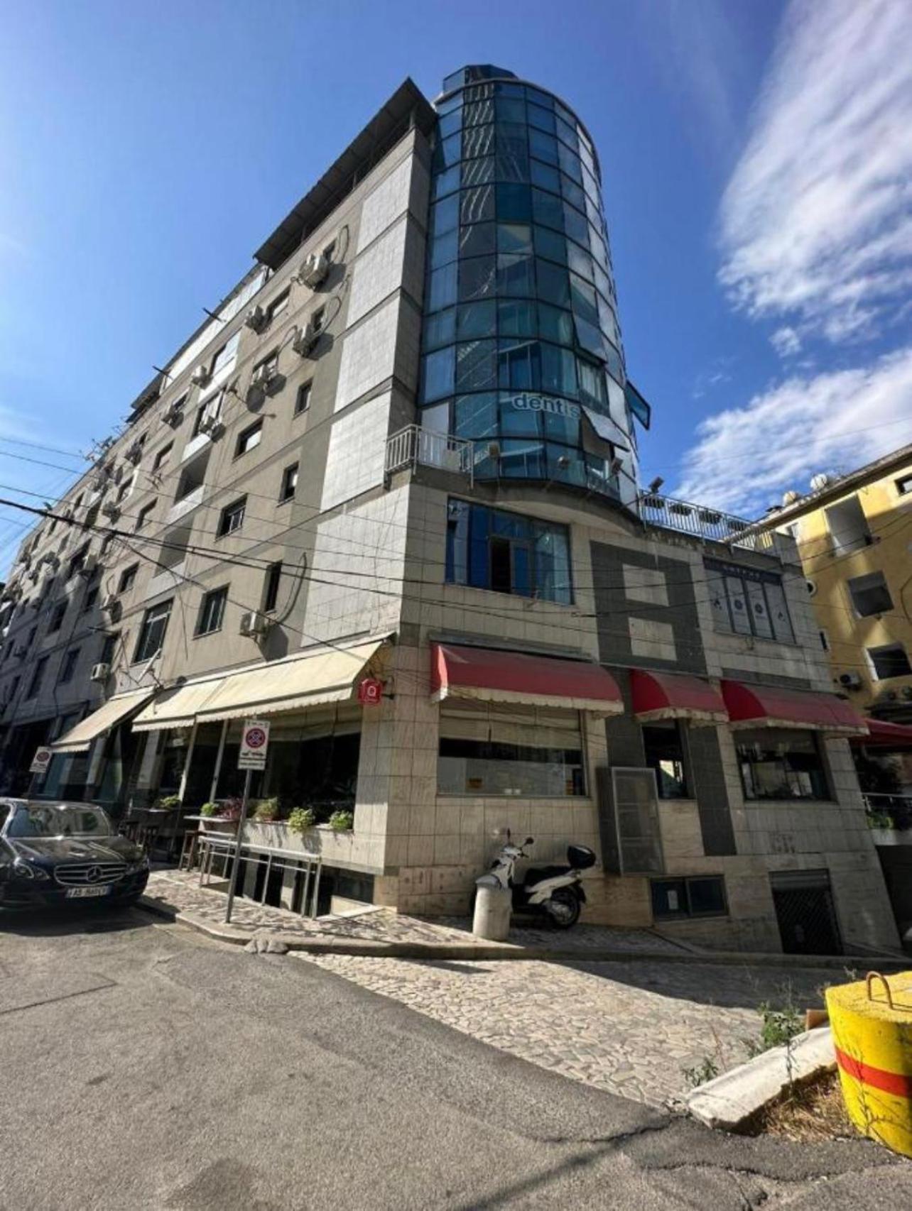 Premium Apartment In The Center Tirana Exterior foto